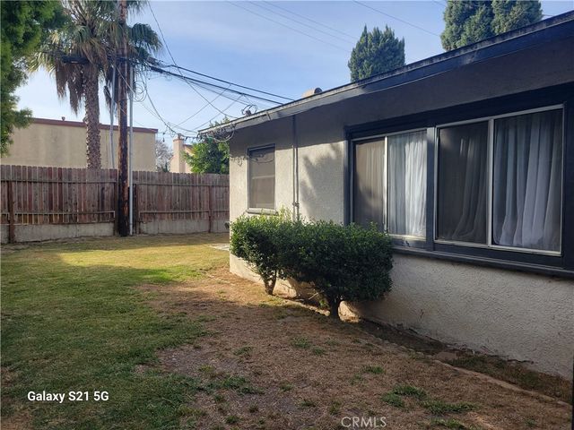 $3,700 | 7912 1/2 Glencoe Drive | Northwest Huntington Beach