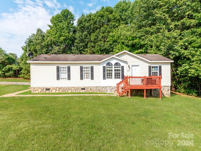 $214,900 | 2353 Sweet Pea Lane | Ironton Township - Lincoln County