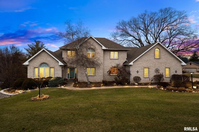 $679,900 | 1340 Independence Court | Worth Township - Woodford County