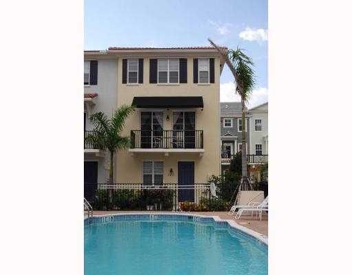 $492,500 | 151 Greenwich Circle | Abacoa