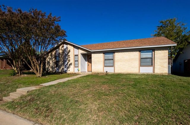 $360,000 | 1231 Bellaire Boulevard | Lakewood North