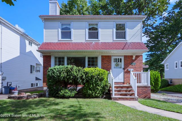 $860,000 | 462 O'Gorman Avenue | Great Kills