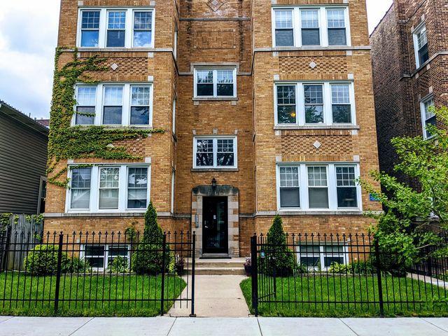 $1,800 | 4946 North Christiana Avenue, Unit GN | Albany Park