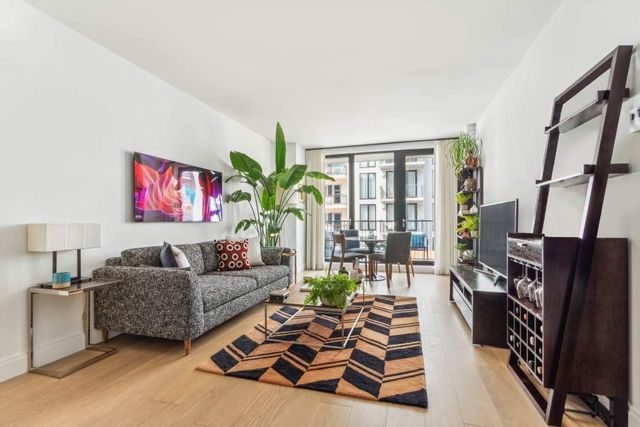 $5,500 | 37-14 34th Street, Unit S3G | Long Island City