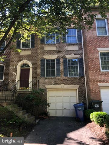 $3,499 | 9671 Britford Drive | Burke