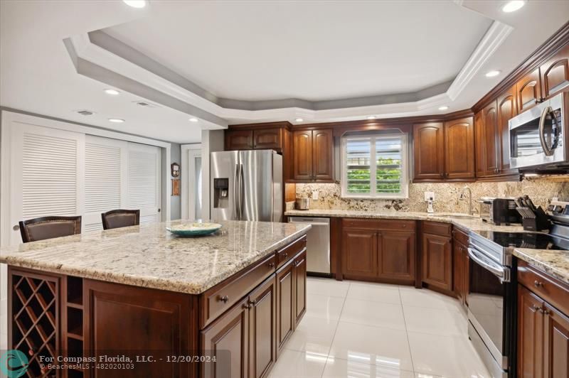 Kitchen Island, Snack Bar, Wine Rack, Hidden Storage