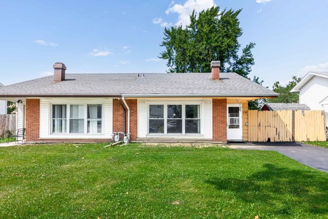 $2,200 | 230 Grissom Lane | Hoffman Estates