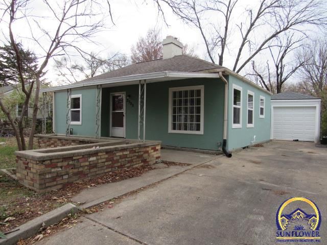 $129,800 | 2323 Southeast Indiana Avenue | Central Highland Park