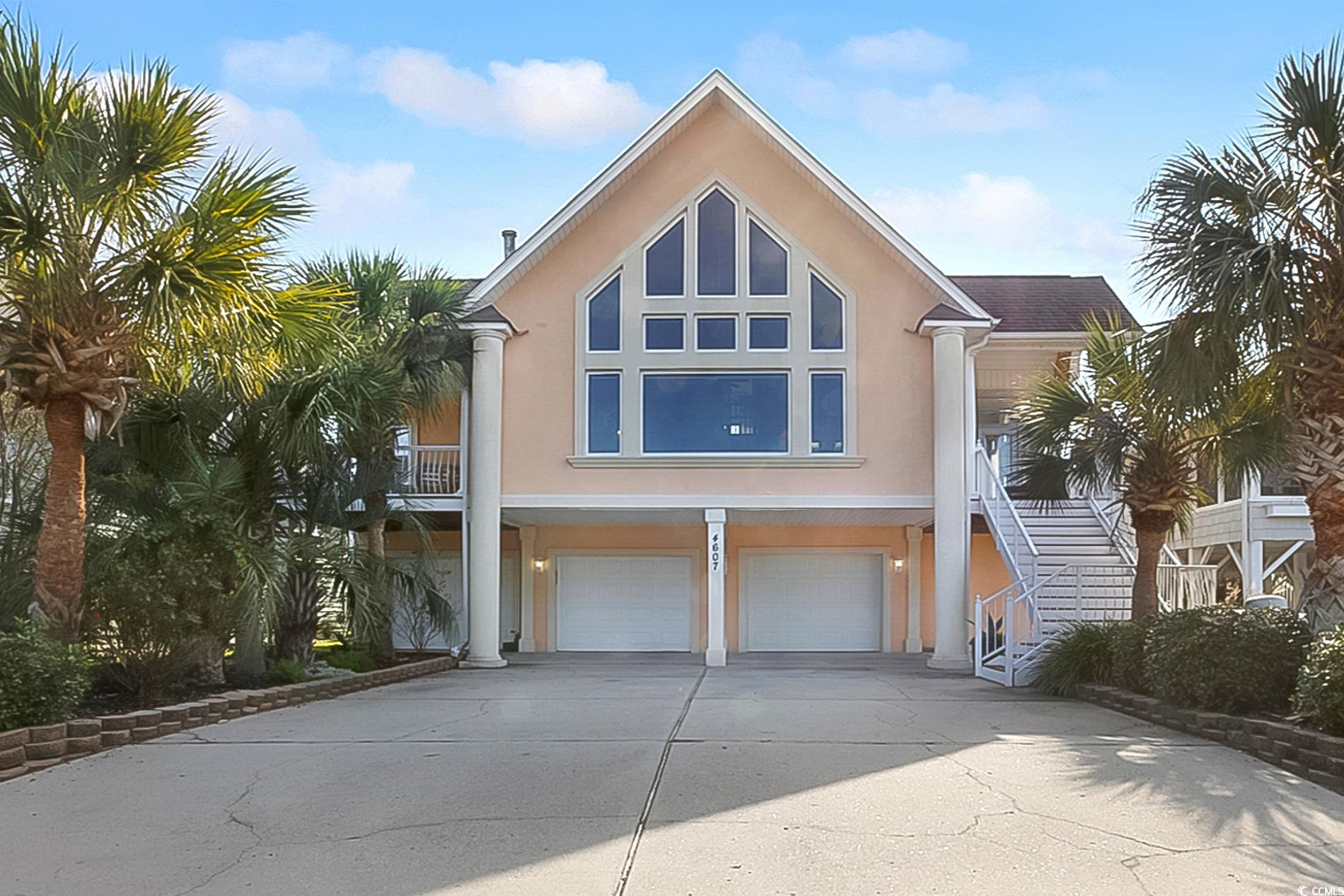 View of front facade with a garage