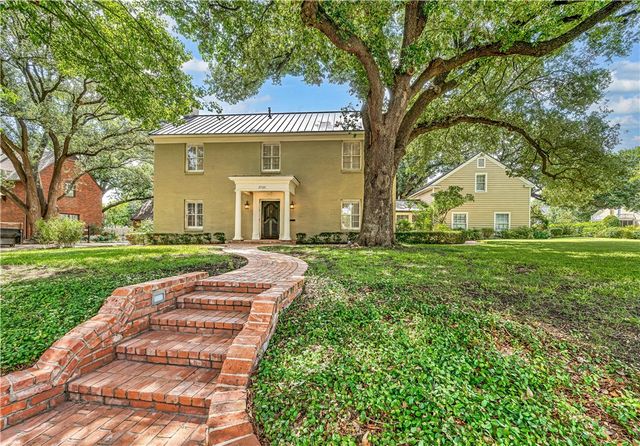 $650,000 | 3720 Herwol Avenue | Austin Avenue