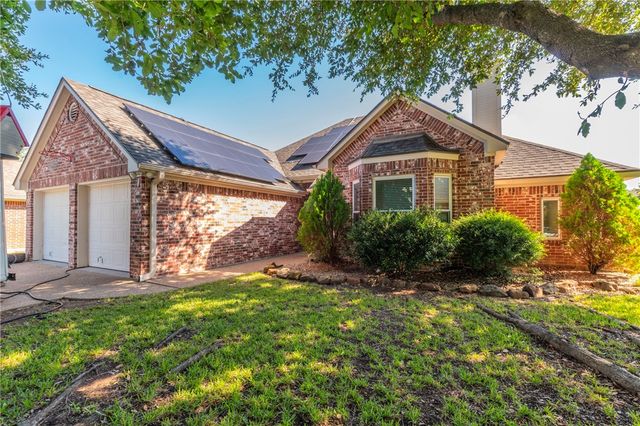 $358,000 | 2812 Concho Bend Drive | West Waco