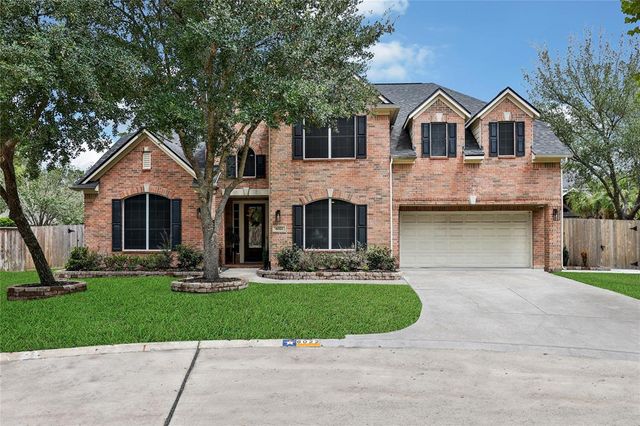 $749,000 | 6022 Shady Alcove Court | Kings Point Village