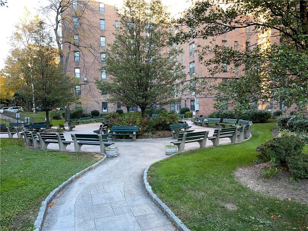 Surrey Coop Apartments Courtyard ; greenery, privacy and tranquility for resident’s enjoyment