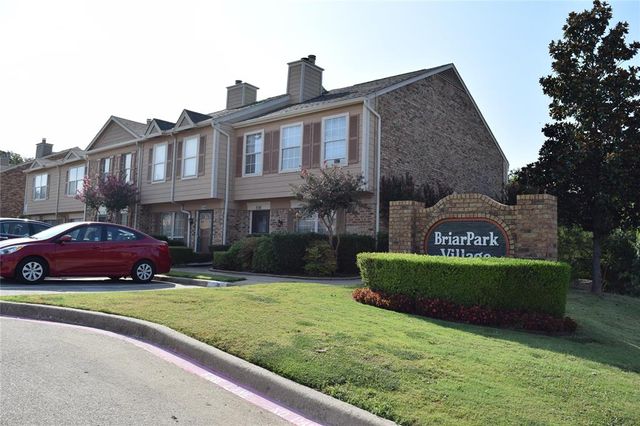 $1,750 | 2400 Jupiter Road, Unit 2 | Briarwood