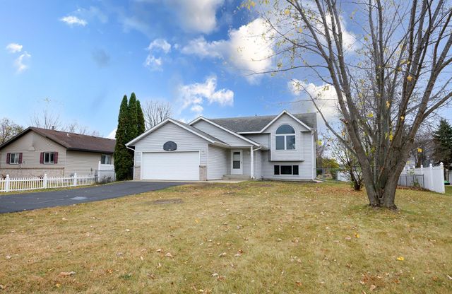 $279,900 | 5874 Rolling Ridge Road | Buettner's Ridgewood Estates