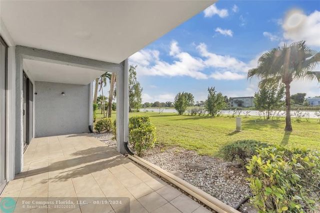 $258,000 | 4278 Deste Court, Unit 104 | Fountains of Palm Beach