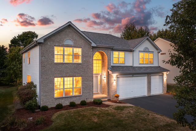 $875,000 | 767 Century Farm Lane | Naperville