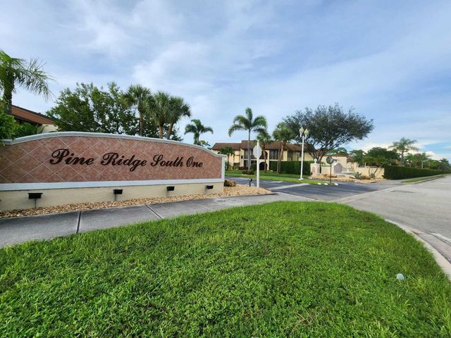 $204,000 | 123 Lake Pine Circle, Unit A1 | Greenacres