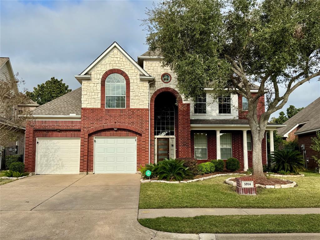 a house view with a outdoor space