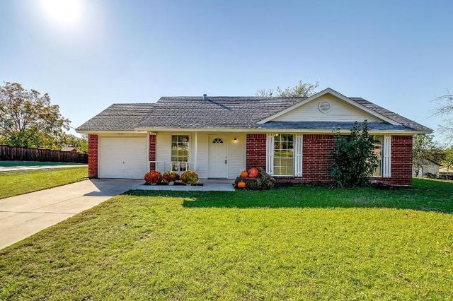 $265,000 | 728 East 3rd Street | Springtown