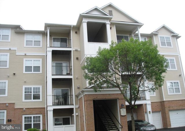 $1,800 | 19619 Galway Bay Circle, Unit 404 | Ashmore at Germantown Condominiums