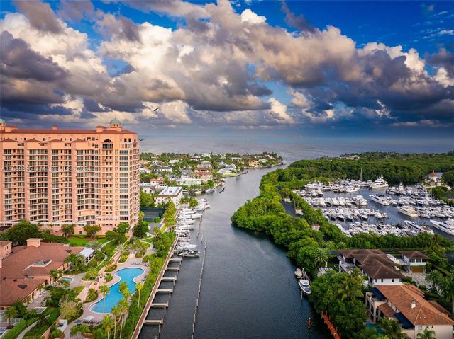 $2,695,000 | 10 Edgewater Drive, Unit 8C | Coral Gables