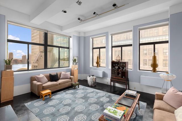 $995,000 | 310 East 46th Street, Unit 14M | Midtown East