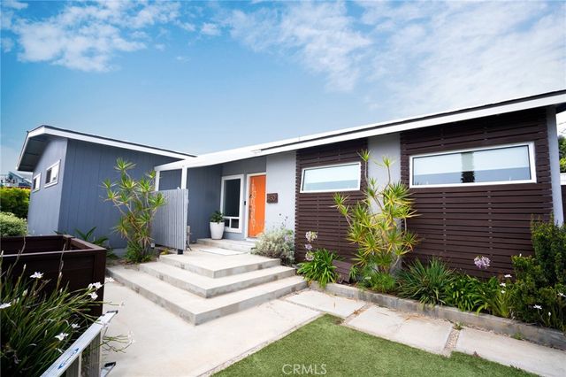 $2,499,000 | 460 Chabela Drive | Eastside Manhattan Beach