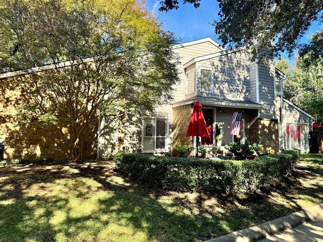 $275,000 | 2721 Meadowstone Court | Southwest Carrollton