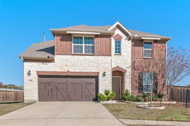 $685,000 | 220 Cielo Azure Lane | Lewisville