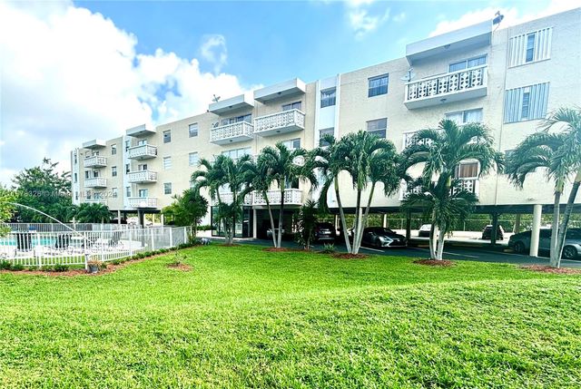 $300,000 | 1801 Northeast 140th Street, Unit 306 | Central North Miami