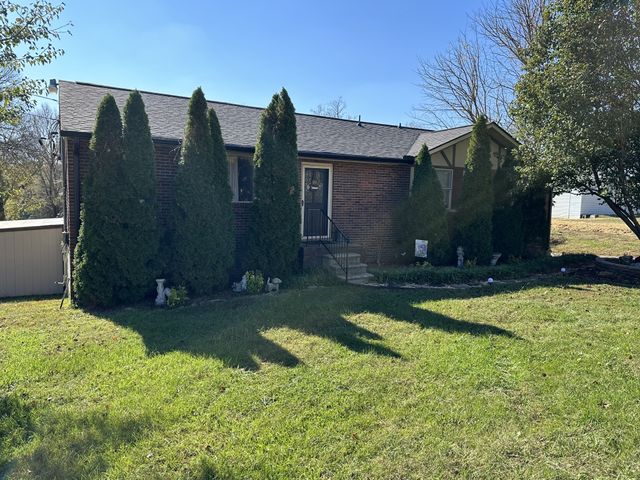 $1,995 | 118 Forrest Street, Unit A | Ashland City