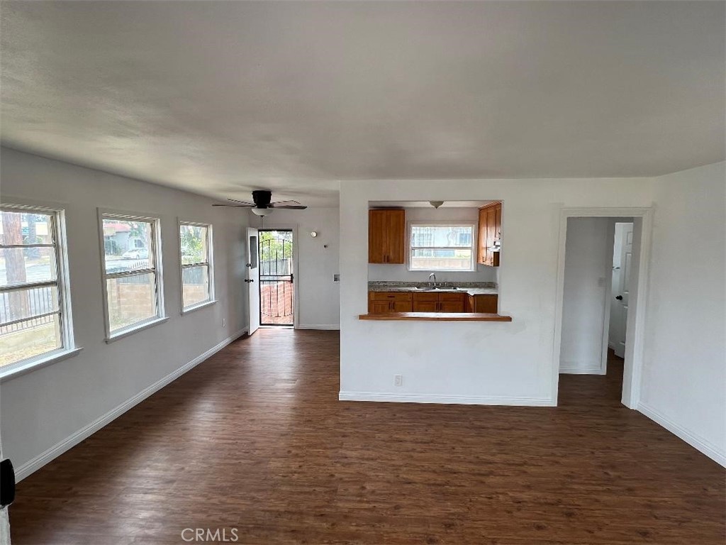 Living room to kitchen