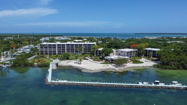 $750,000 | 97652 Overseas Highway, Unit S11 | Key Largo