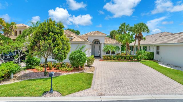 $7,000 | 9128 Long Lake Palm Drive | Boca Gardens