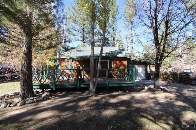 $1,500 | 331 West North Shore Drive | Big Bear City