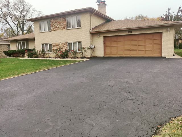 $3,300 | 1428 Roslyn Road, Unit 1 | Schaumburg Township - Cook County