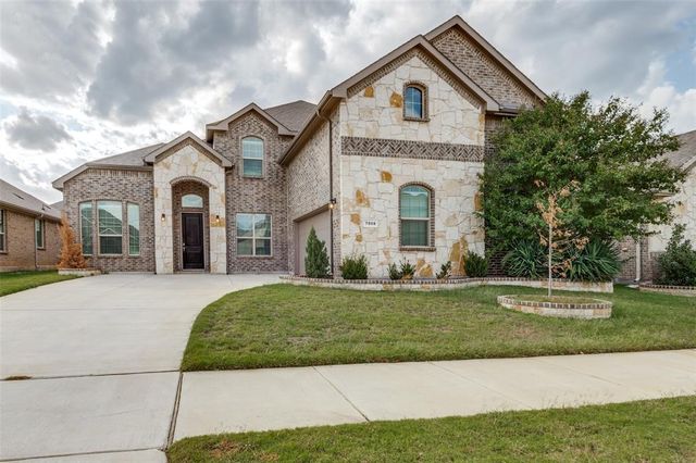 $595,000 | 7808 Links Drive | Southwest Arlington