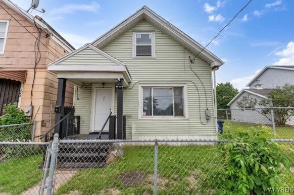 $89,900 | 541 Perry Street | First Ward