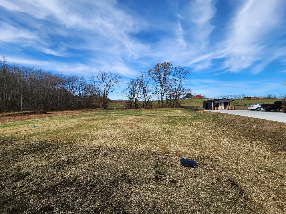 1050 Armstrong Road Castalian Springs TN 37031 Compass