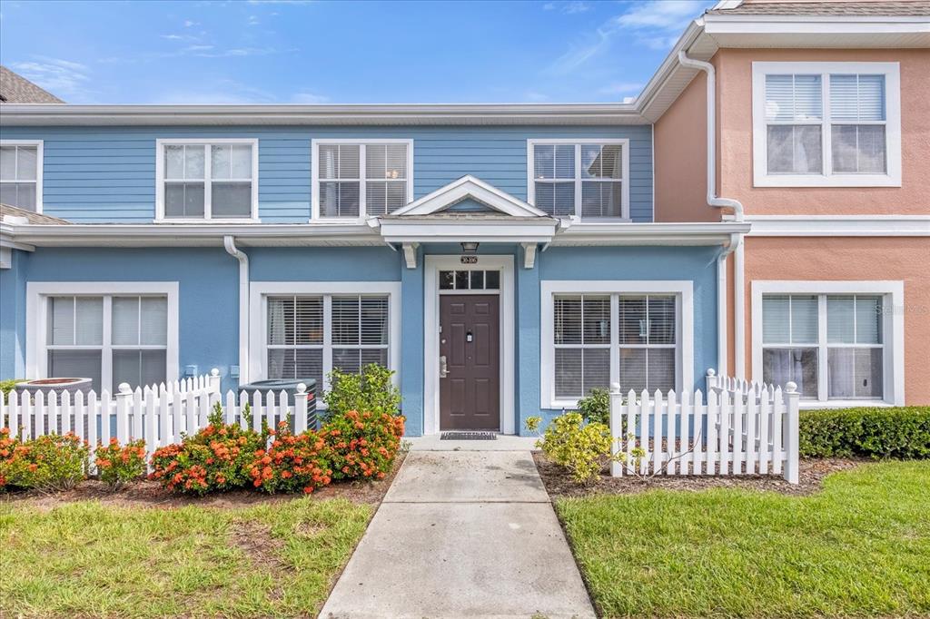 front view of a house yard