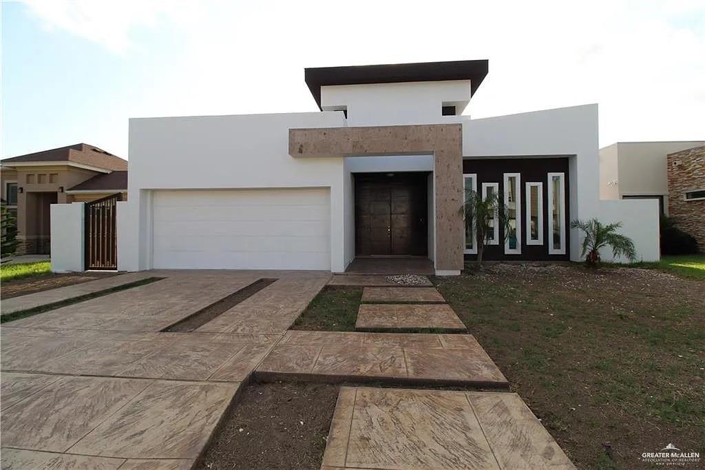 a front view of house with yard