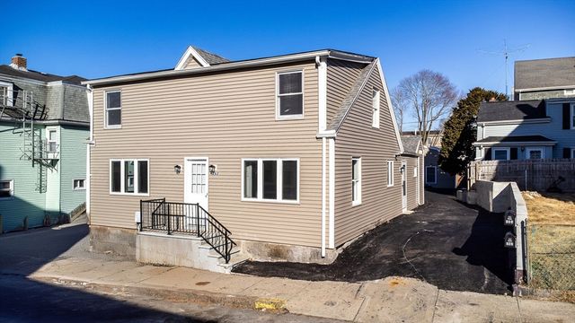 $449,000 | 262 Cherry Street | Lower Highlands