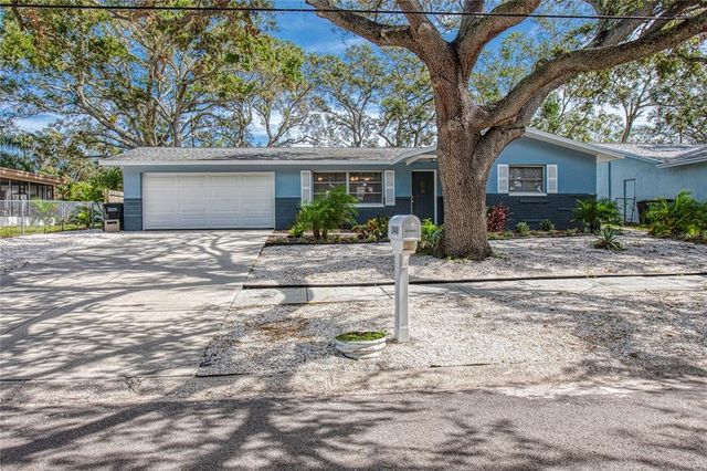 $399,000 | 1949 Kings Highway | Clearwater