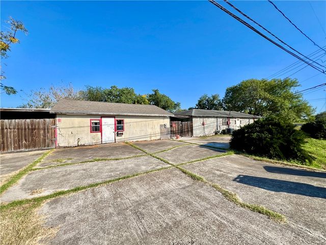 $155,000 | 10030 Leopard Street | Northwest Corpus Christi