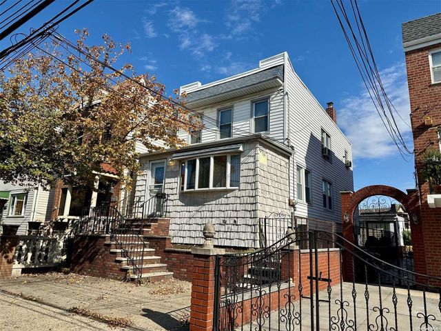 $949,000 | 59-19 71st Street | Maspeth