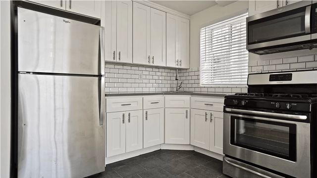 $2,500 | 441 East 154th Street, Unit A | Melrose