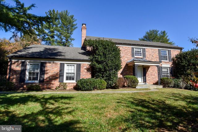 $4,650 | 8805 Bells Mill Road | Fox Hills