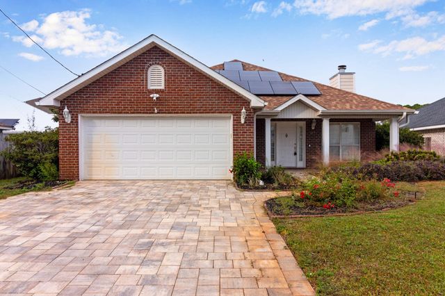 $2,850 | 213 Long Lake Drive | Miramar Beach