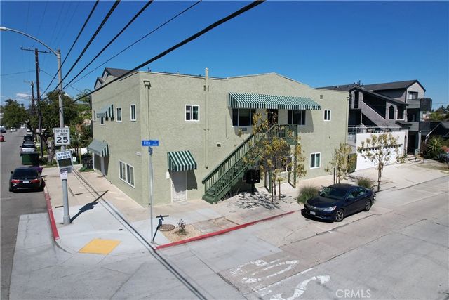 $1,995,000 | 1102 Termino Avenue | Eastside-Circle Area